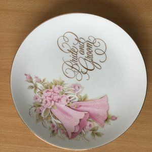 Bride and Groom Saji fine china plate pink flowers 8.5" diameter